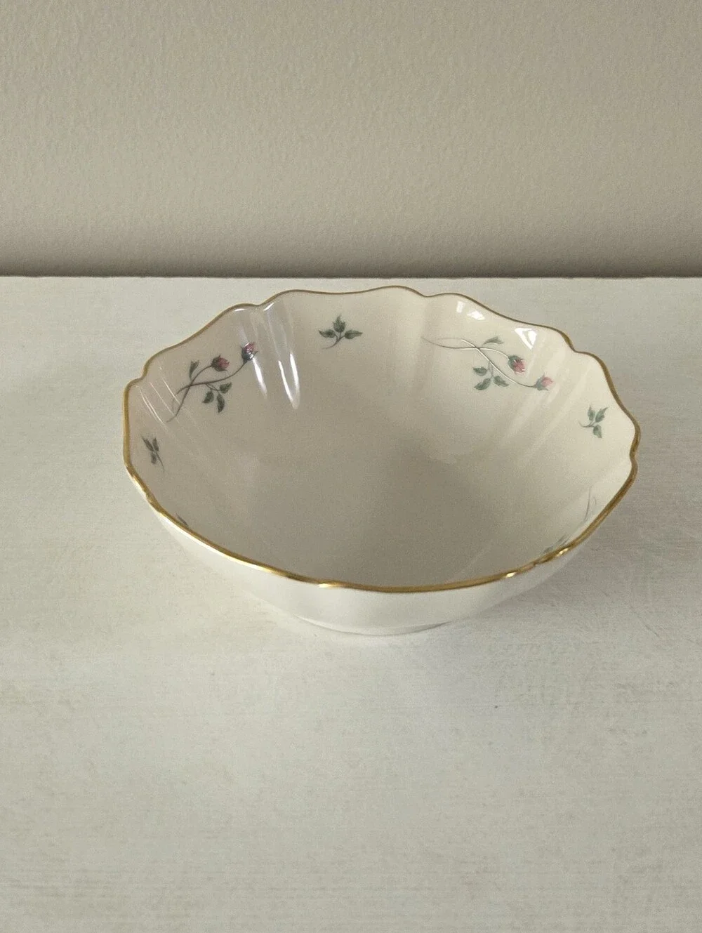 Lenox Rose Manor Scalloped Small Accent Bowl